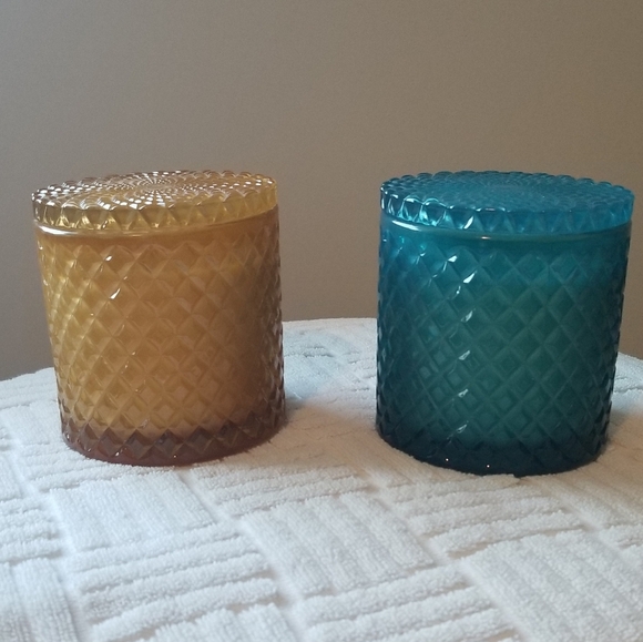 Sea And Sand Scented Elegant Glass Candle Set - Amber and Teal - Picture 3 of 3